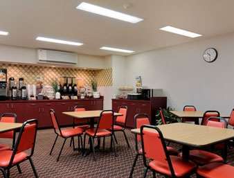 Microtel Inn & Suites By Wyndham Seneca Falls Εστιατόριο φωτογραφία